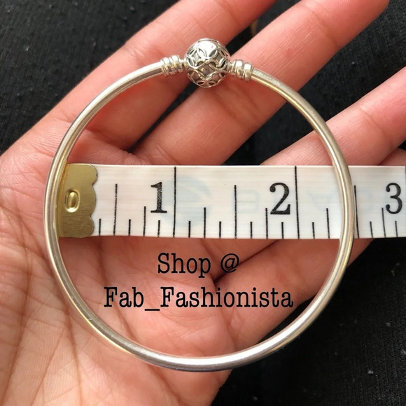 Pandora Pattern of love Bangle limited edition - Picture 7 of 10